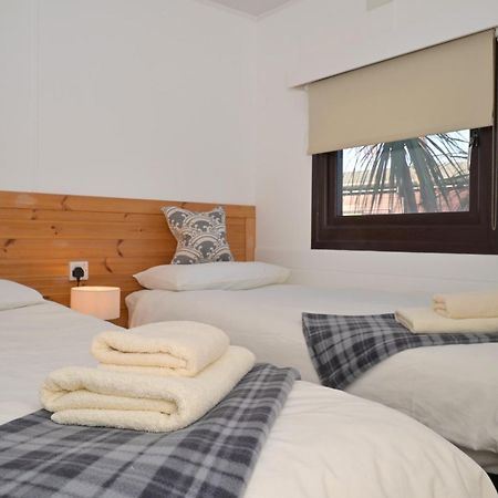 Lodge Cabin With Fabulous Views - Farm Holiday Stranraer Bagian luar foto