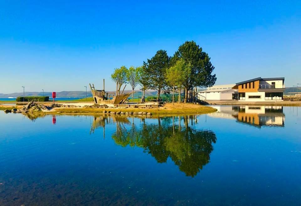 Lodge Cabin With Fabulous Views - Farm Holiday Stranraer Bagian luar foto